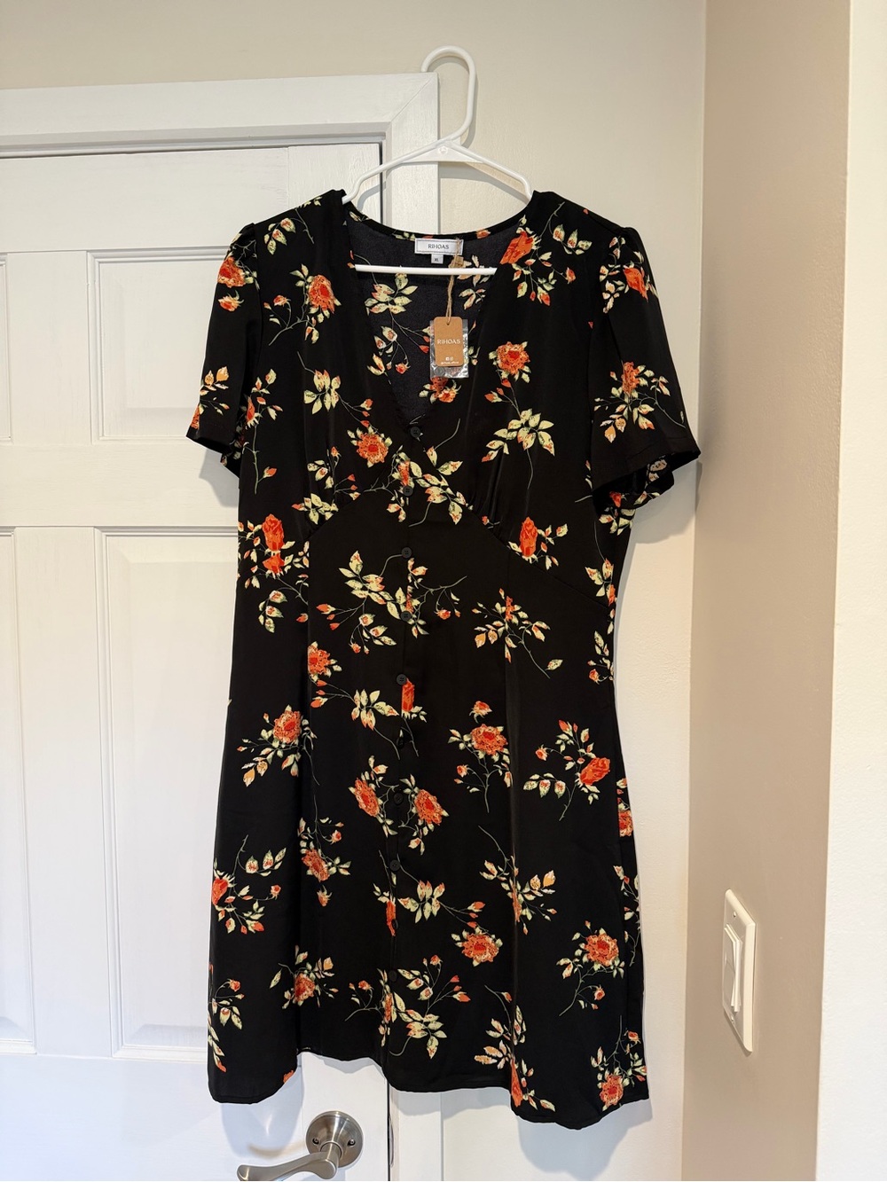 RIHOAS Black Mini Dress with Rose Print Size XL
